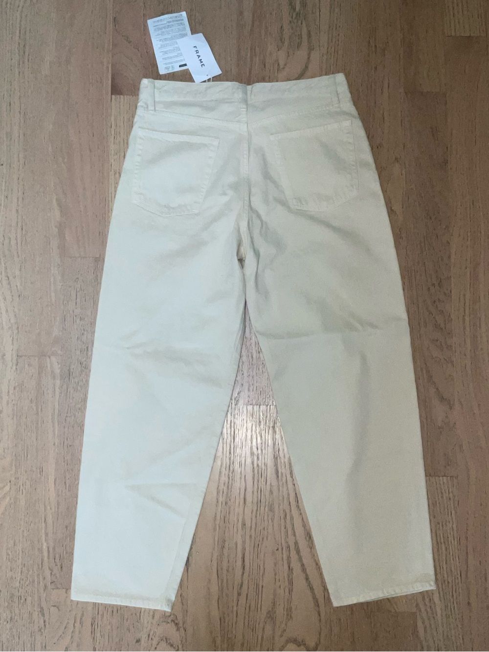 Frame Candle Mid Rise Denim Jeans in Cream - Picture 4 of 9